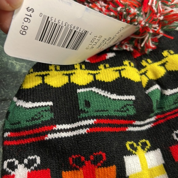 Christmas Presents and Tree toque hat new with tag - Picture 2 of 4